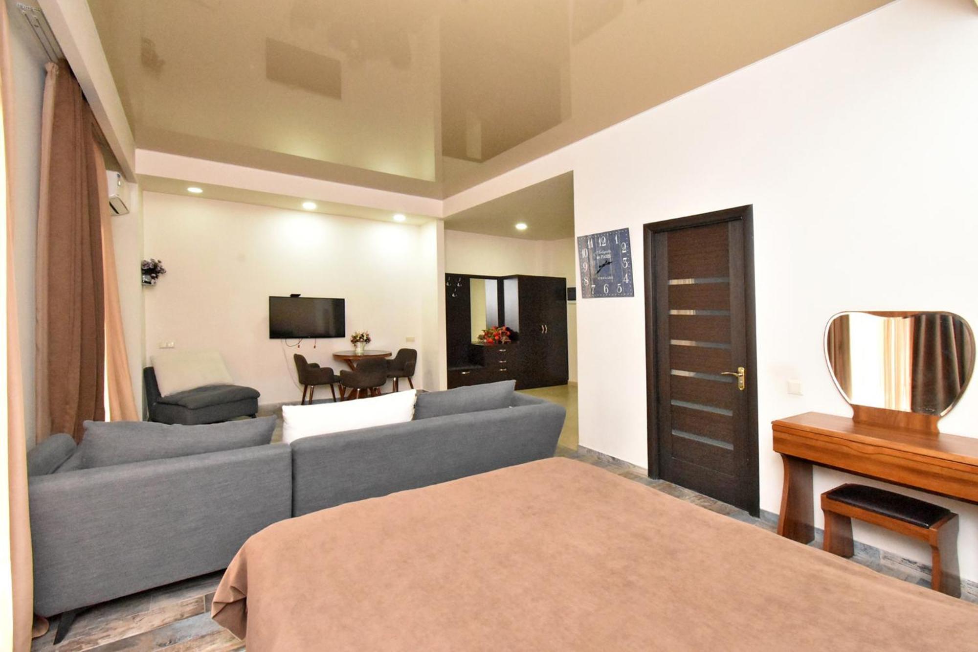 Yars Apartments 예레반 외부 사진