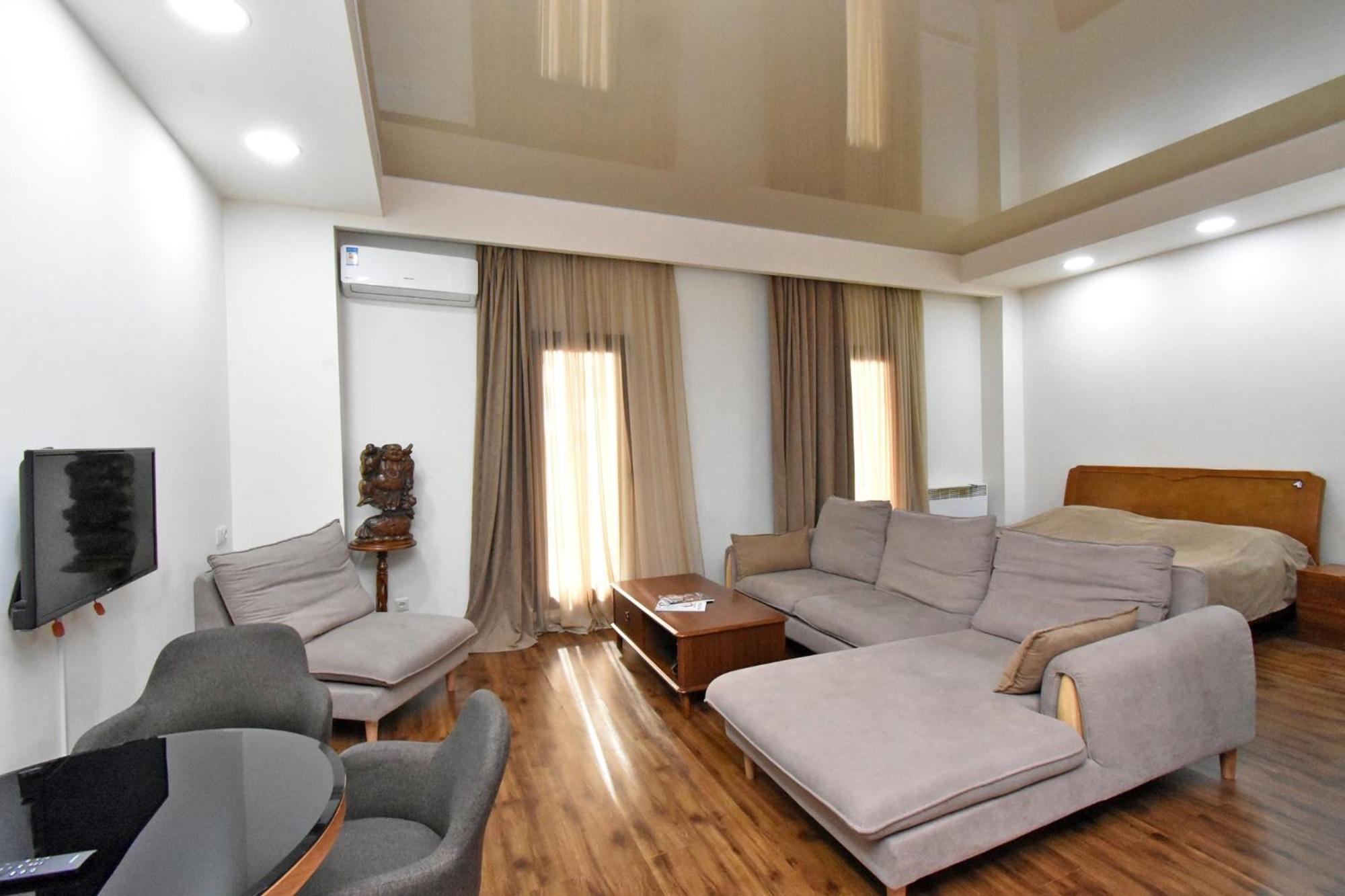 Yars Apartments 예레반 외부 사진