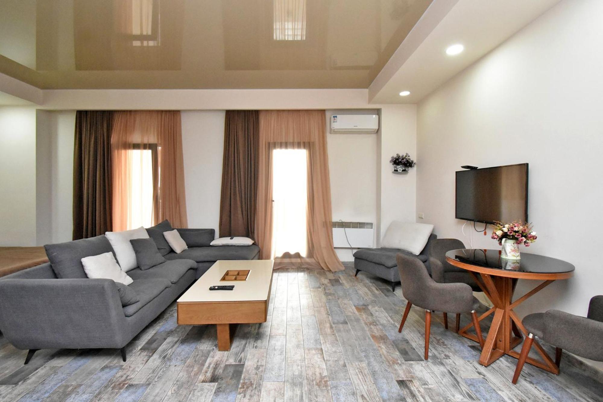 Yars Apartments 예레반 외부 사진
